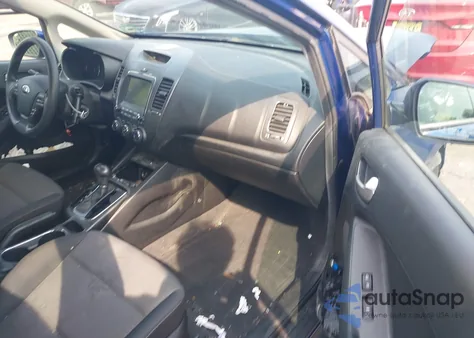 2018 Kia Forte Lx z USA, uszkodzony, nr VIN 3KPFL4A79JE242170